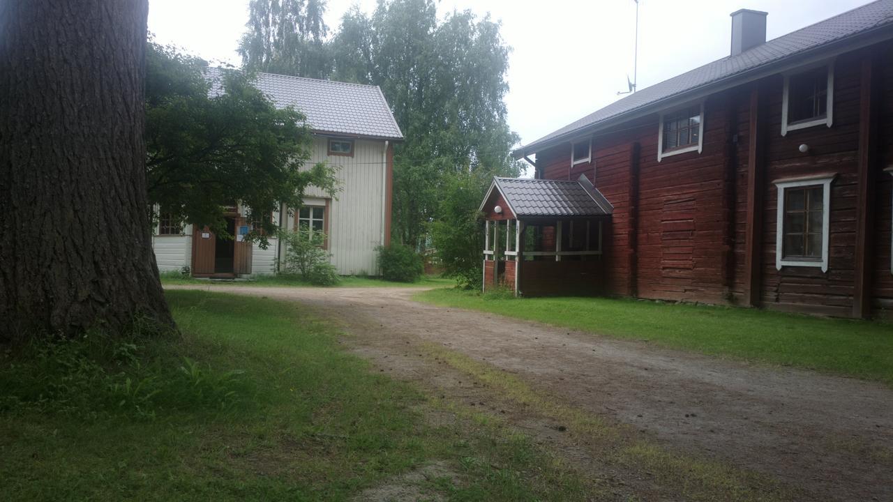 Metsolan Pihapiiri Hotell Multia Exteriör bild